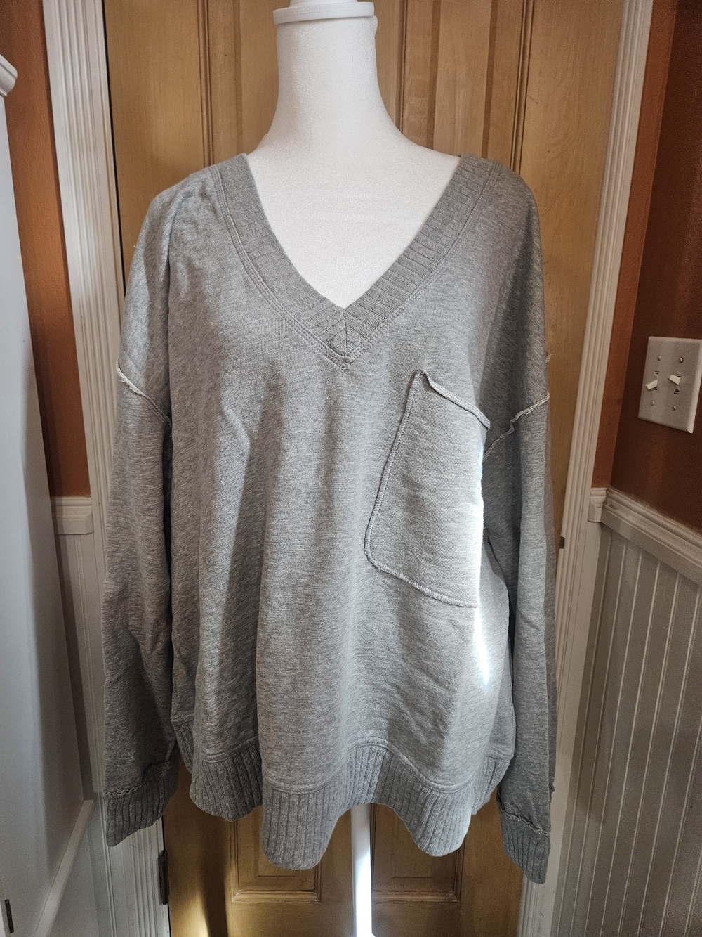 Pilcro Women's Gray V-Neck Pocket Sweatshirt